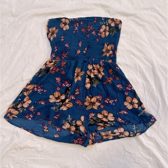 Pants - Blue Floral Tube Top Romper with Tie Back Size Small